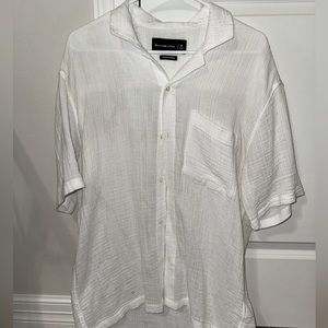 White Abercrombie & fitch button up shirt